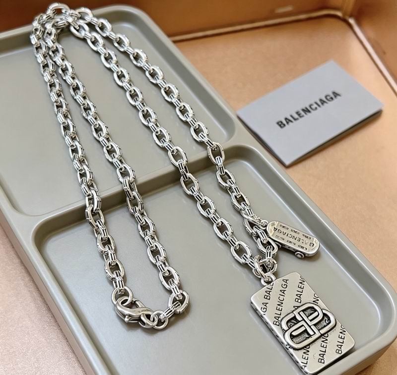Balenciaga Necklace 06yxs16